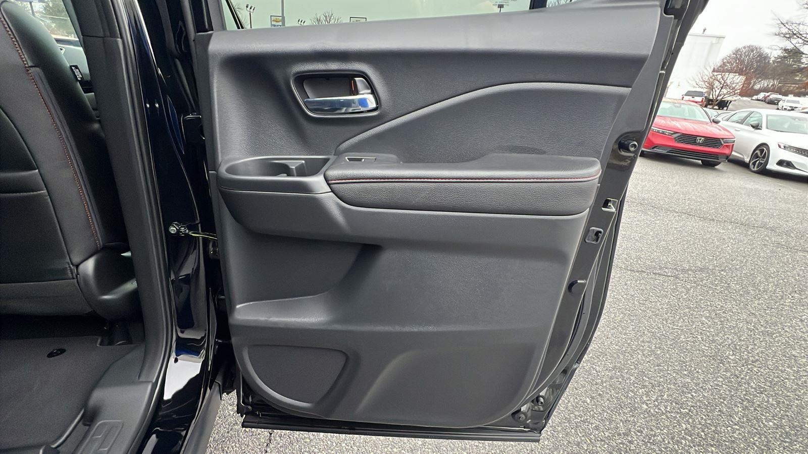 2026 Honda Ridgeline Black Edition at Altoona Honda