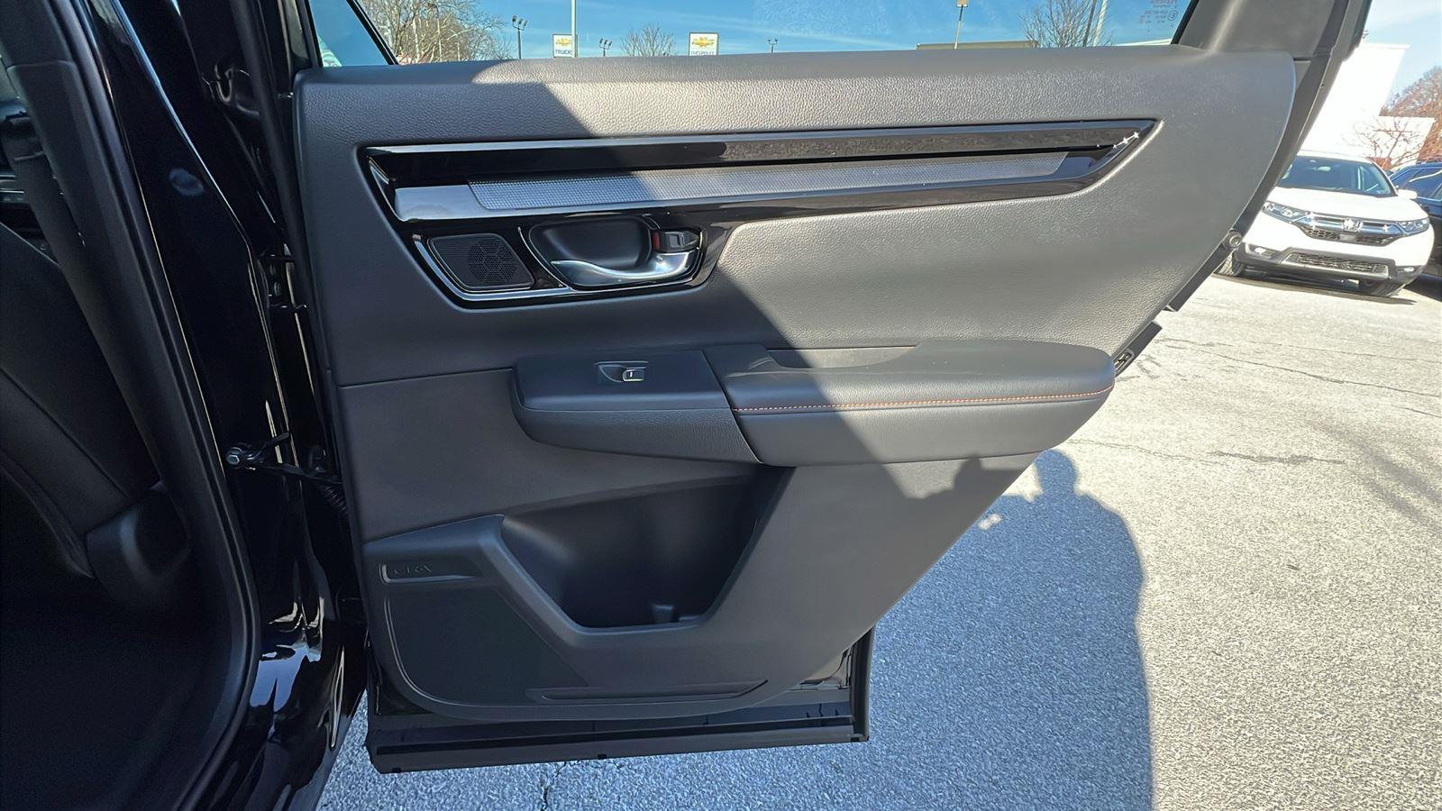 2026 Honda CR-V Hybrid Sport Touring at Altoona Honda