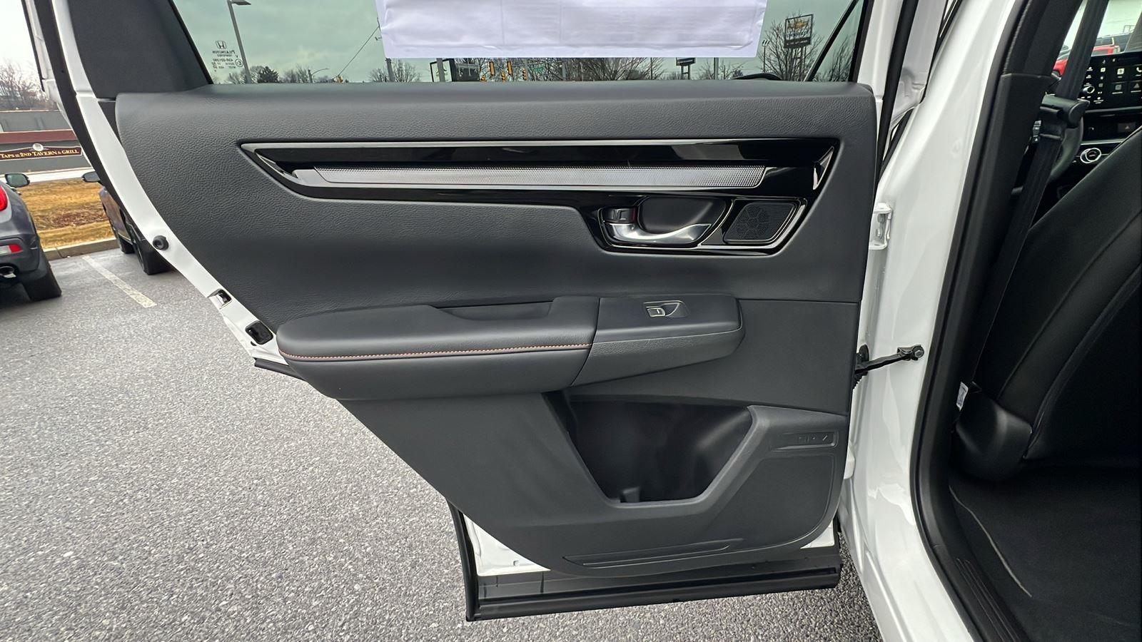 2026 Honda CR-V Hybrid Sport Touring at Altoona Honda