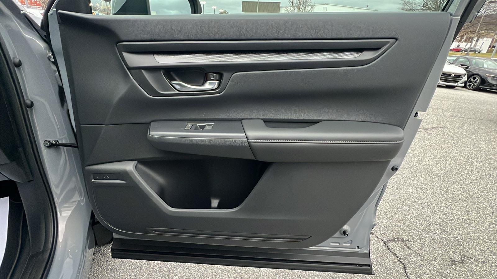 2026 Honda CR-V LX - 11