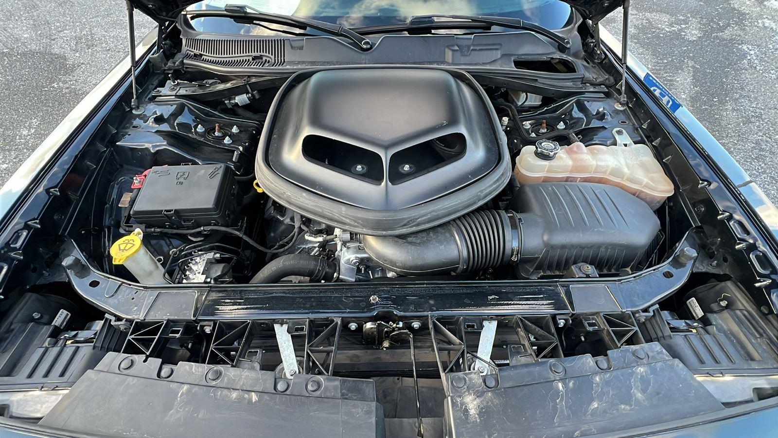 2019 Dodge Challenger R/T - 9