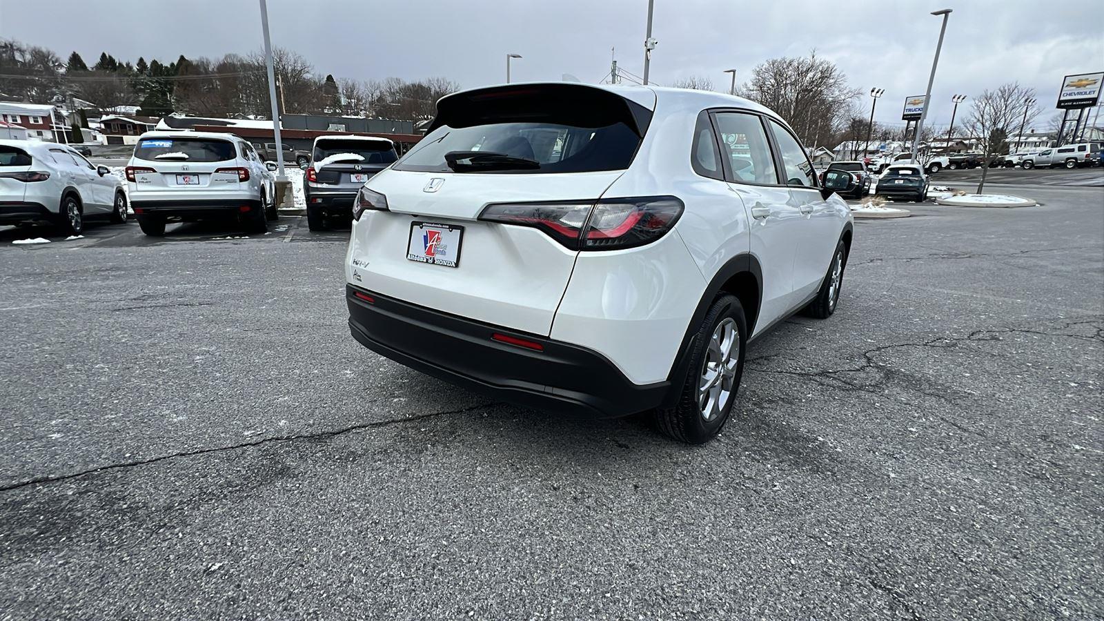 2025 Honda HR-V LX - 3