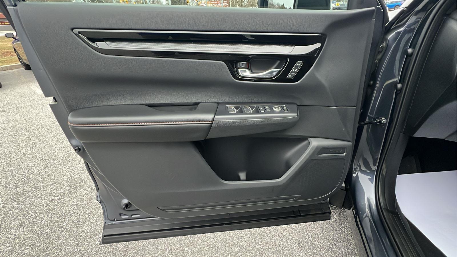 2026 Honda CR-V Hybrid Sport Touring at Altoona Honda