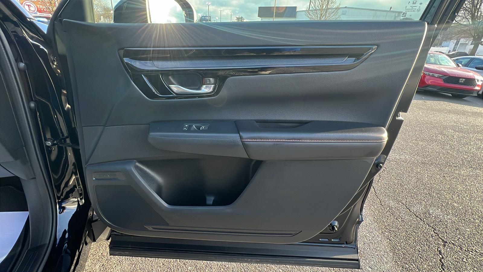 2026 Honda CR-V Hybrid Sport Touring at Altoona Honda