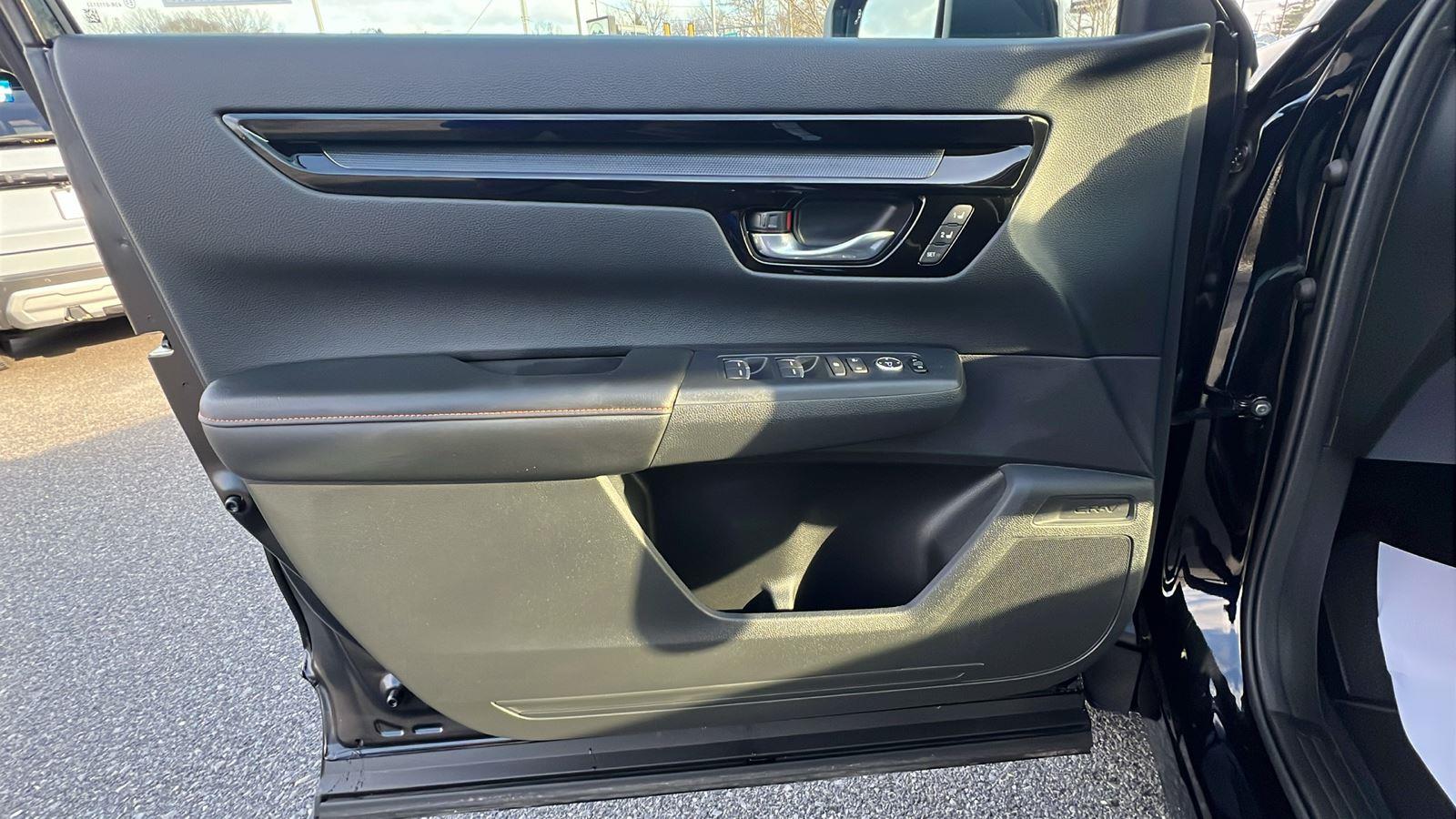 2026 Honda CR-V Hybrid Sport Touring at Altoona Honda