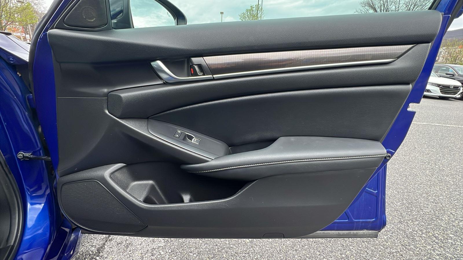 2022 Honda Accord Sedan Sport - 11