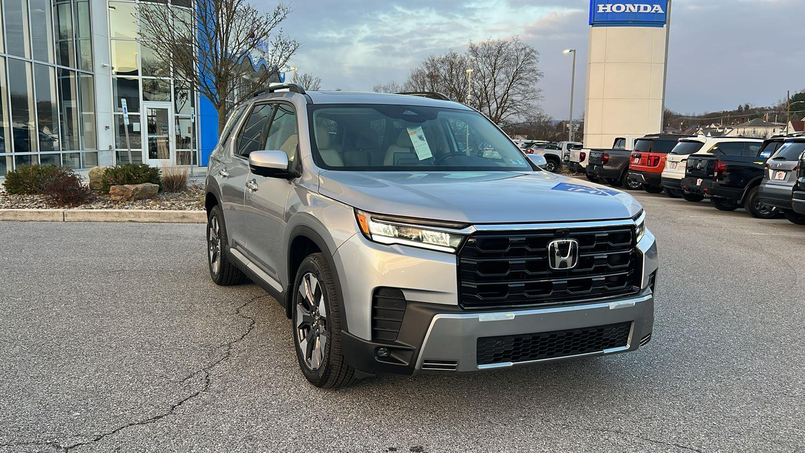 2026 Honda Pilot Touring at Altoona Honda