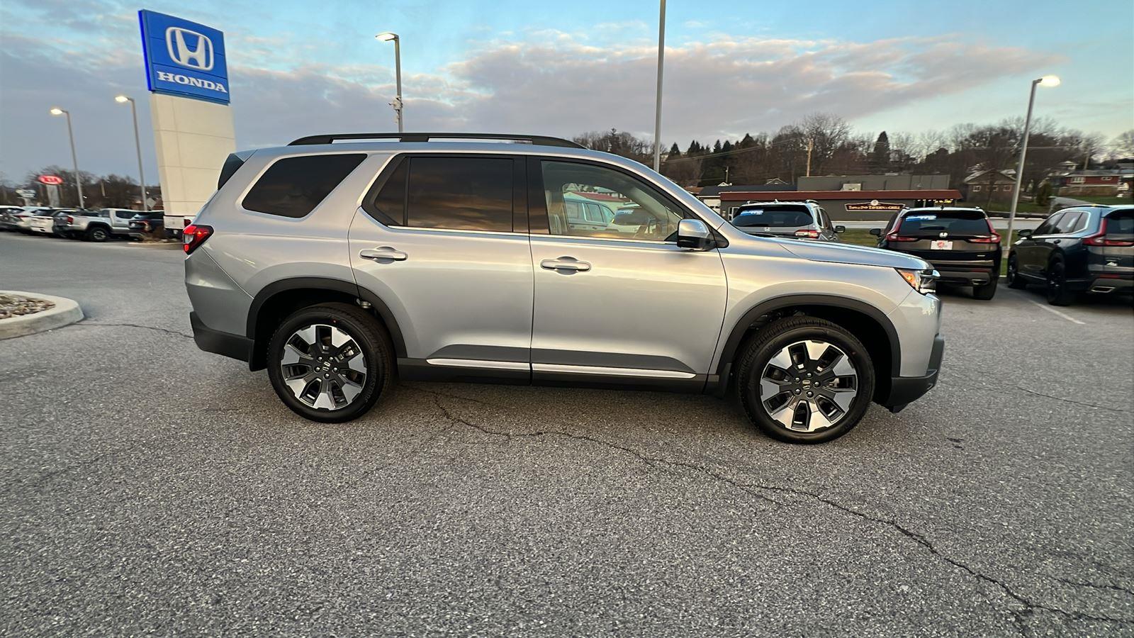2026 Honda Pilot Touring at Altoona Honda