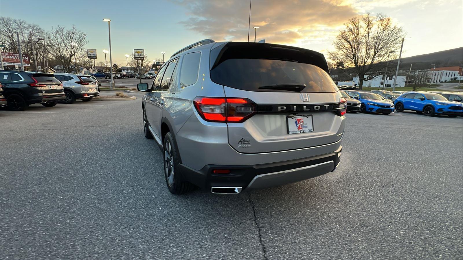 2026 Honda Pilot Touring at Altoona Honda