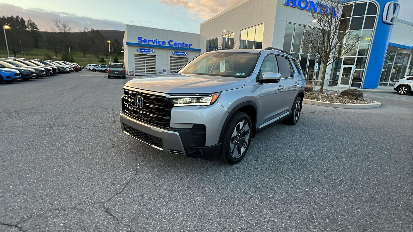 2026 Honda Pilot Touring at Altoona Honda