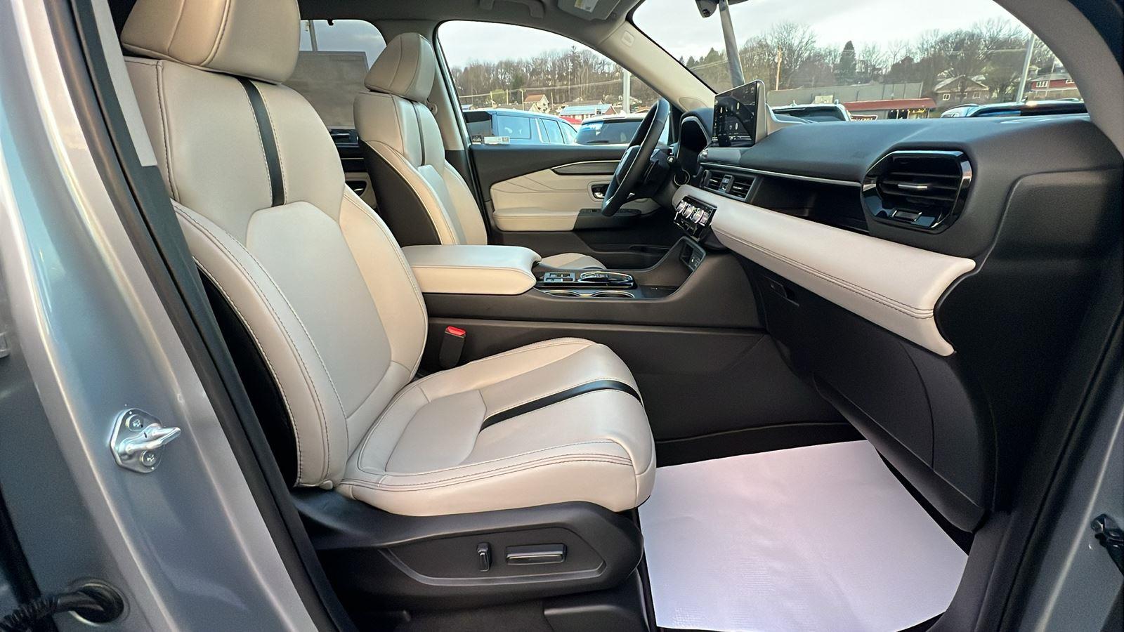 2026 Honda Pilot Touring at Altoona Honda