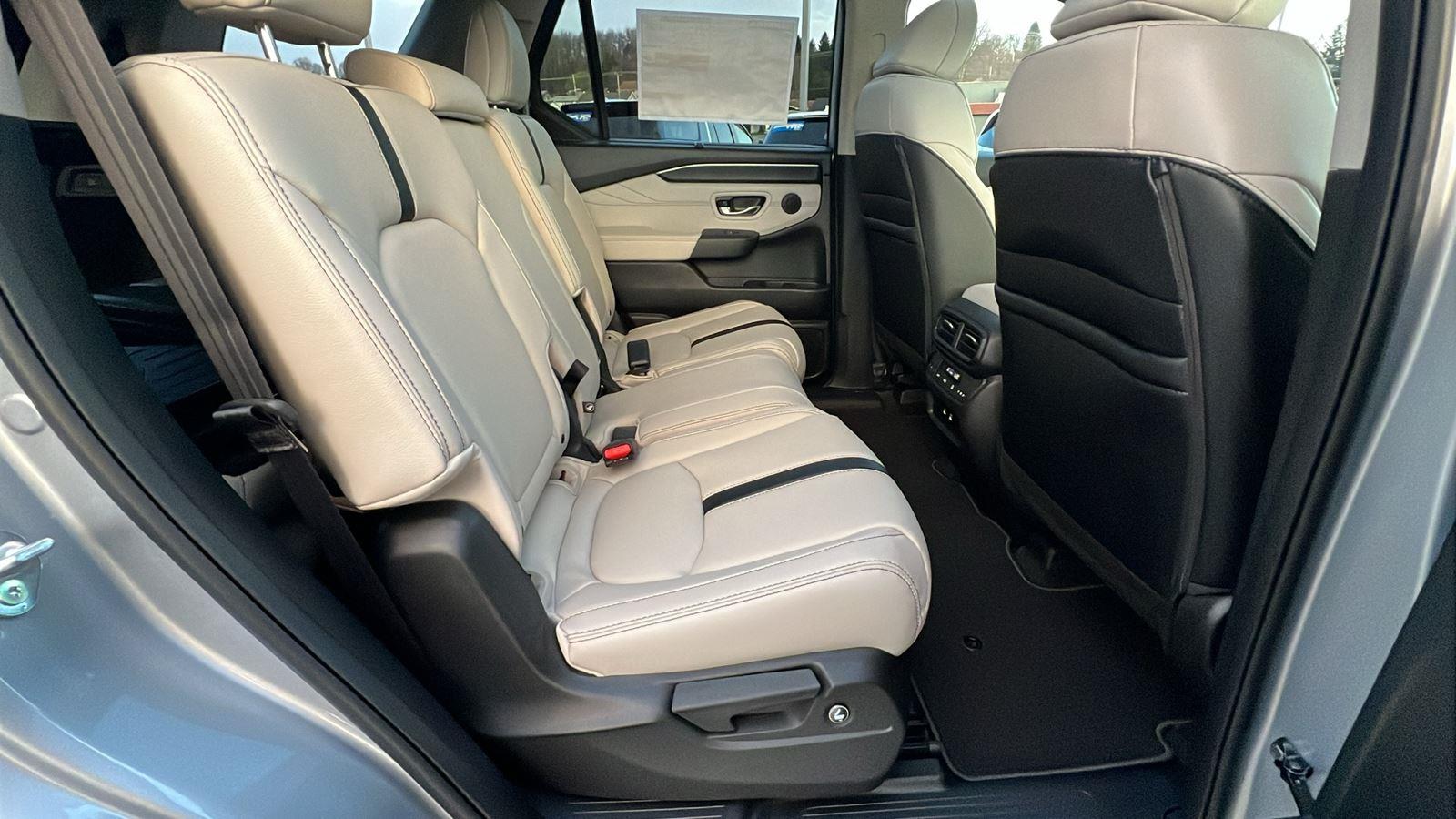 2026 Honda Pilot Touring at Altoona Honda