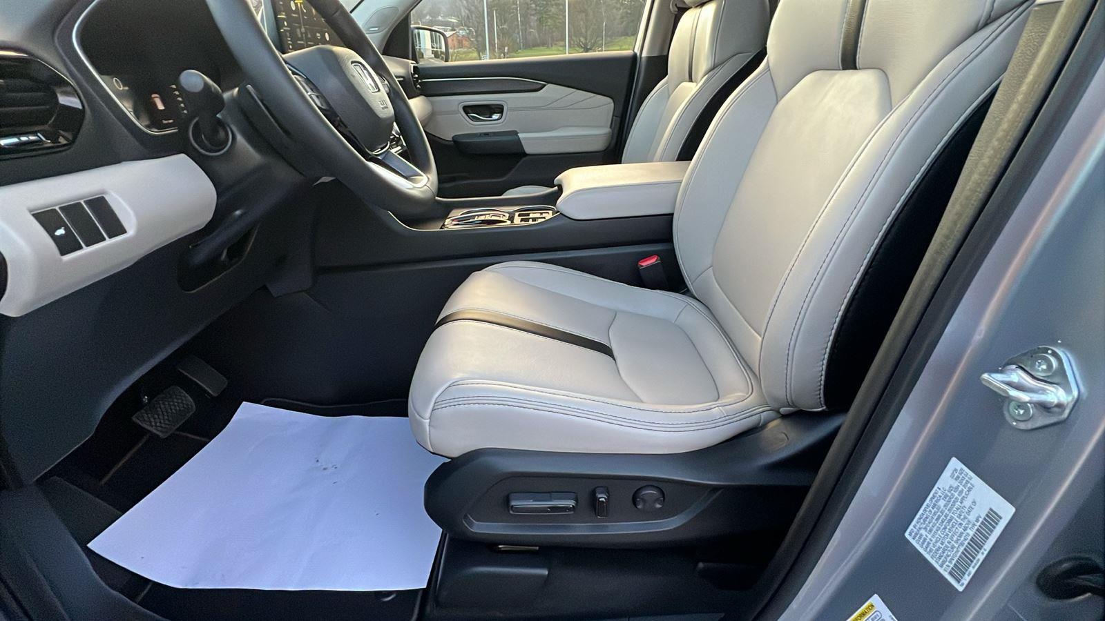 2026 Honda Pilot Touring at Altoona Honda