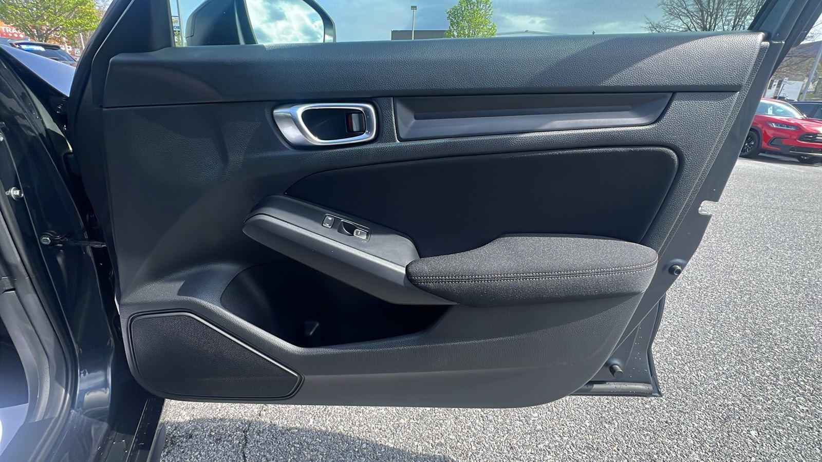 2026 Honda Civic Hatchback Sport - 11