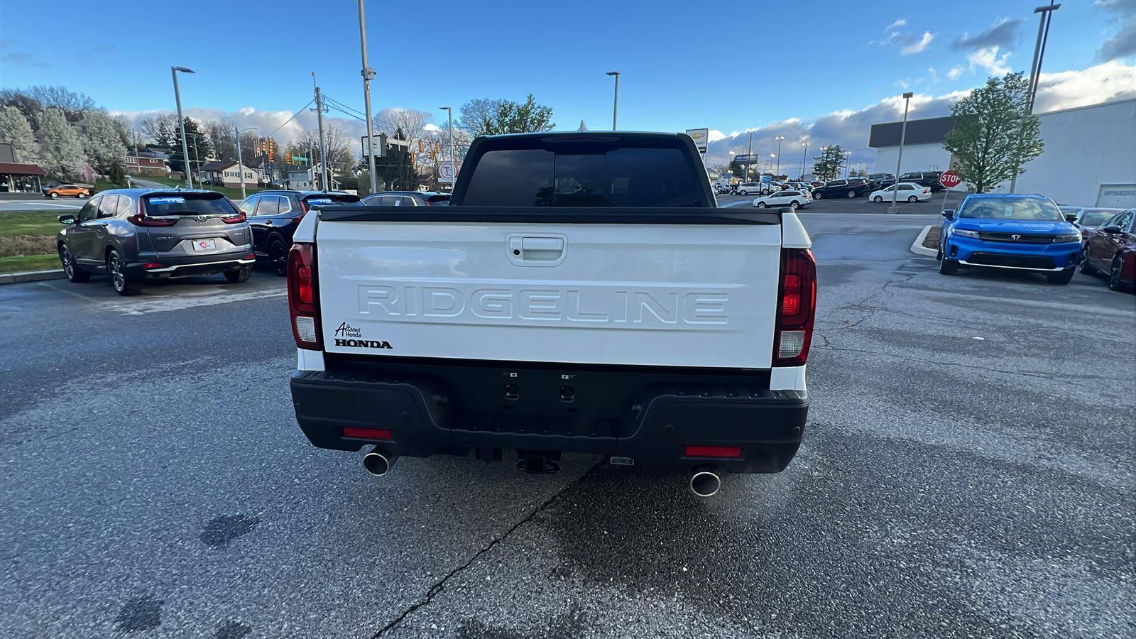 2026 HONDA Ridgeline Black Edition at Altoona Honda
