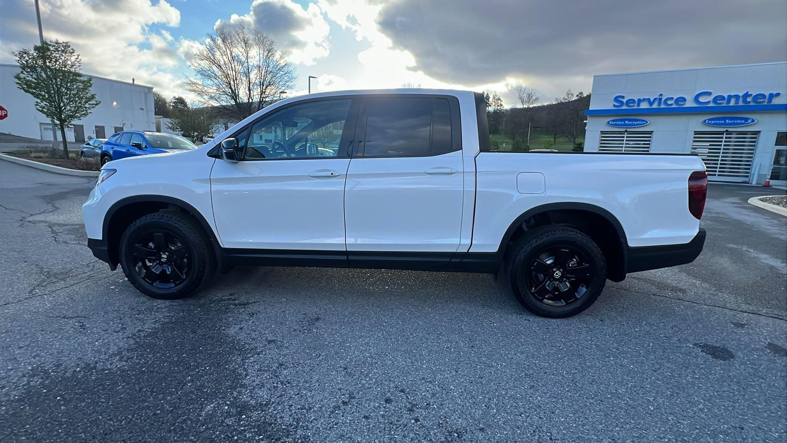 2026 HONDA Ridgeline Black Edition at Altoona Honda