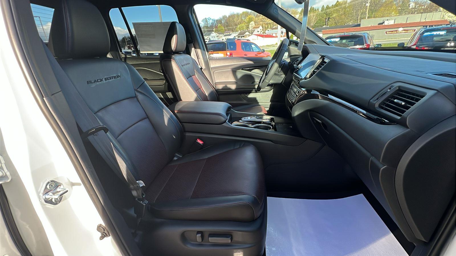 2026 HONDA Ridgeline Black Edition at Altoona Honda