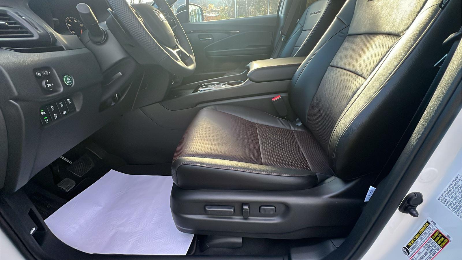 2026 HONDA Ridgeline Black Edition at Altoona Honda