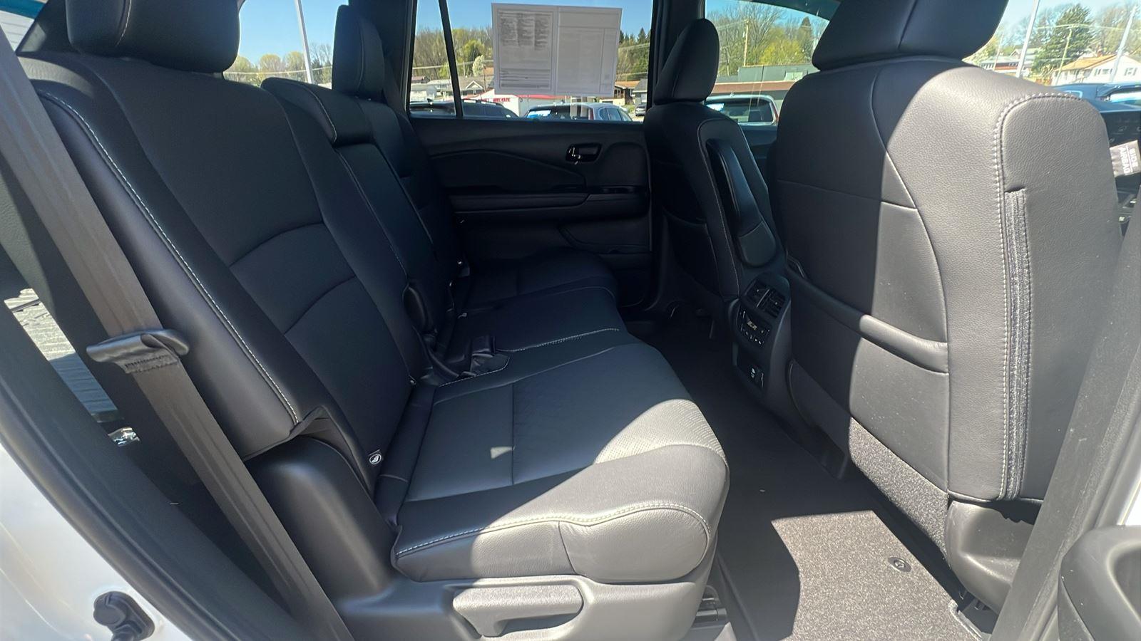 2022 Honda Passport Elite at Bud's Auto Sales