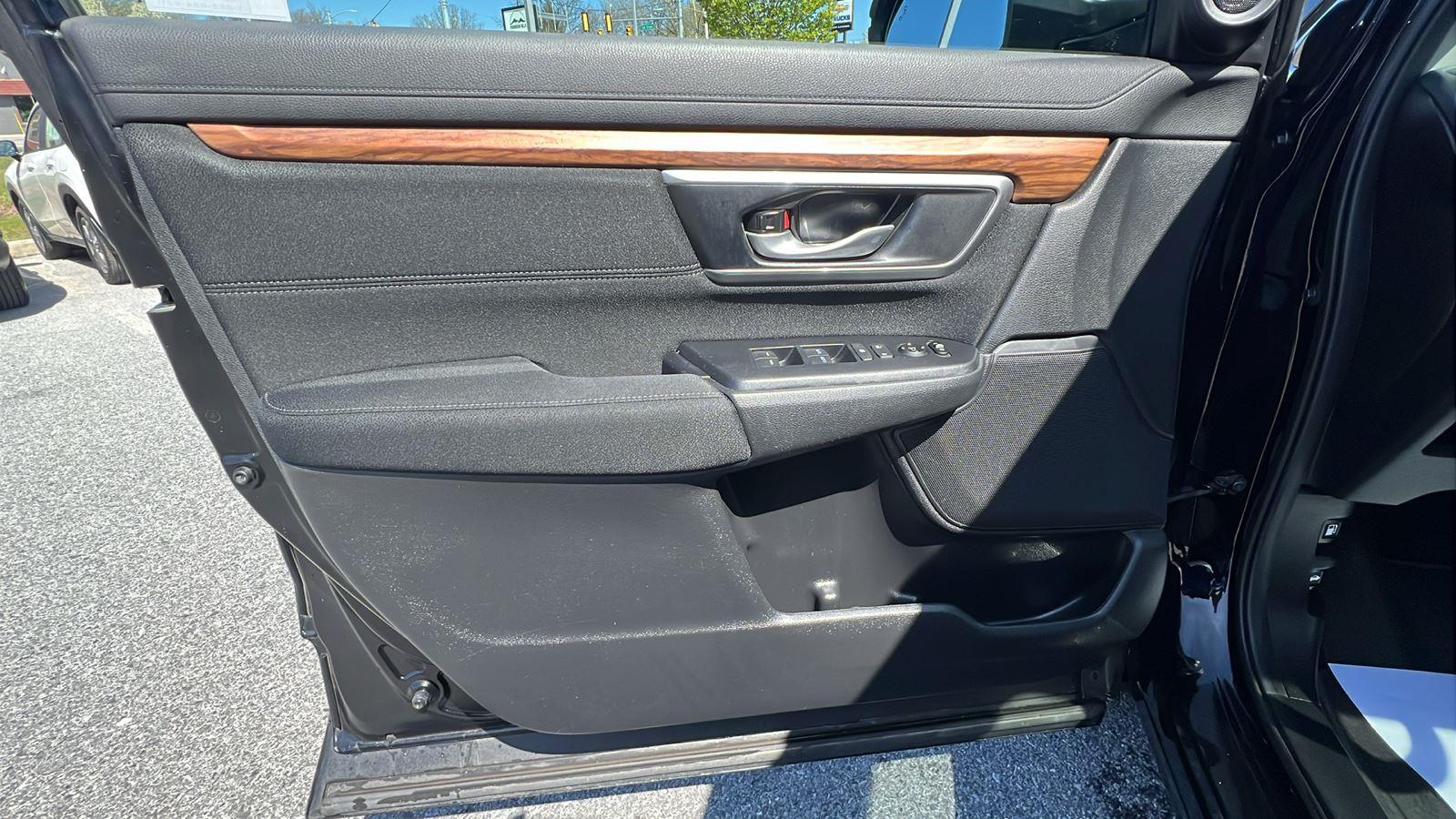 2021 Honda CR-V EX at Diehl Automotive