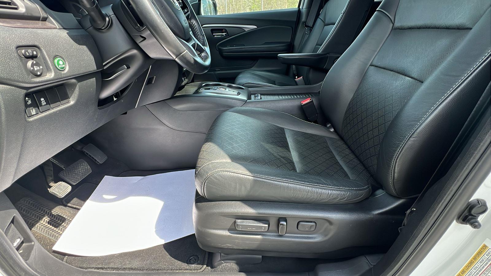 2021 Honda Passport EX-L at Altoona Honda