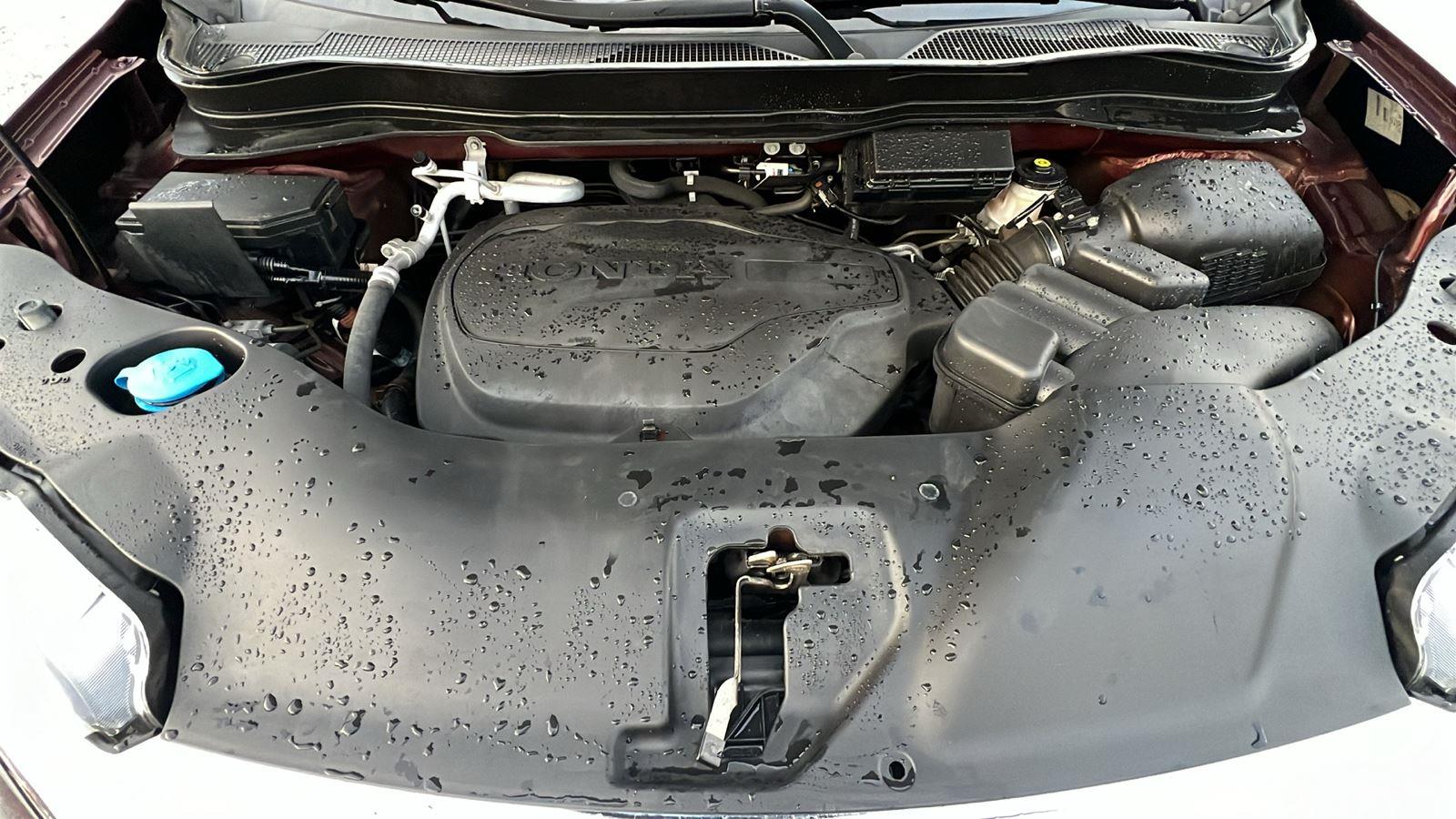 2022 Honda Pilot Touring at Baglier Buick GMC Mazda