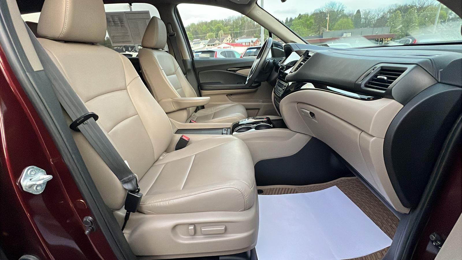 2022 Honda Pilot Touring at Baglier Buick GMC Mazda