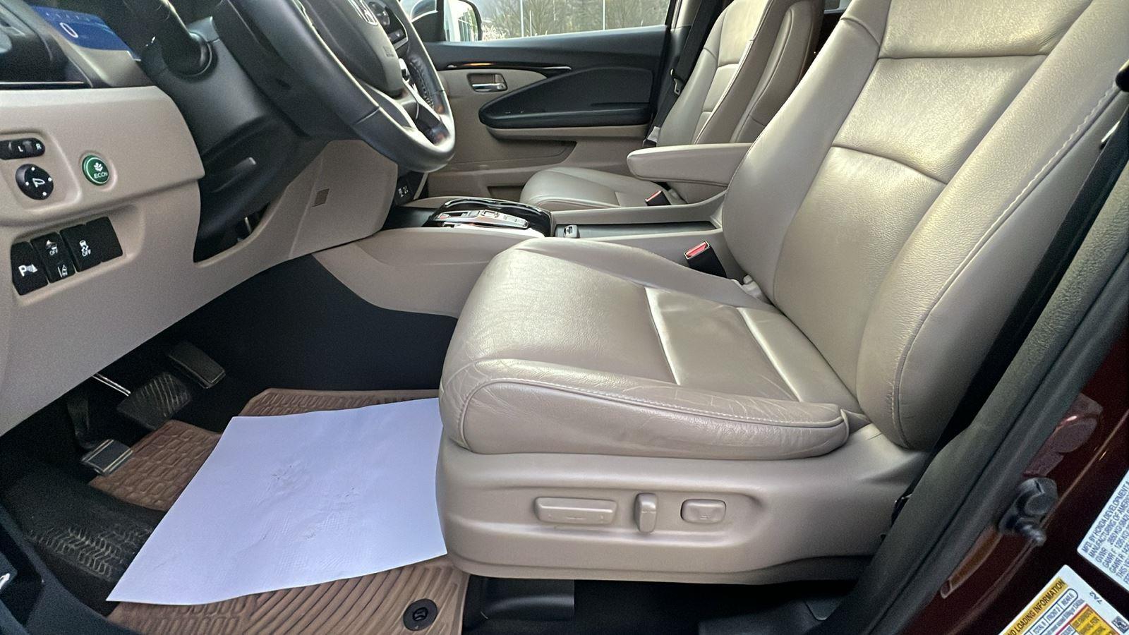 2022 Honda Pilot Touring at Baglier Buick GMC Mazda