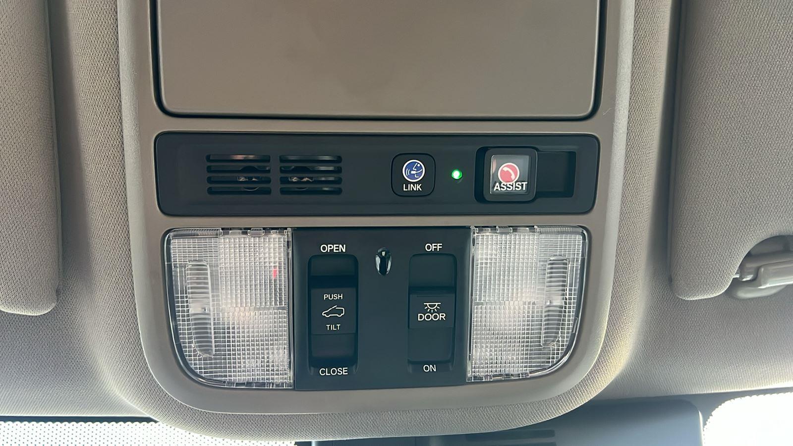 2022 Honda Pilot Touring at Baglier Buick GMC Mazda