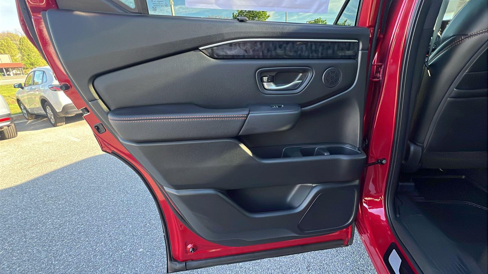 2026 Honda Passport TrailSport Elite at Altoona Honda