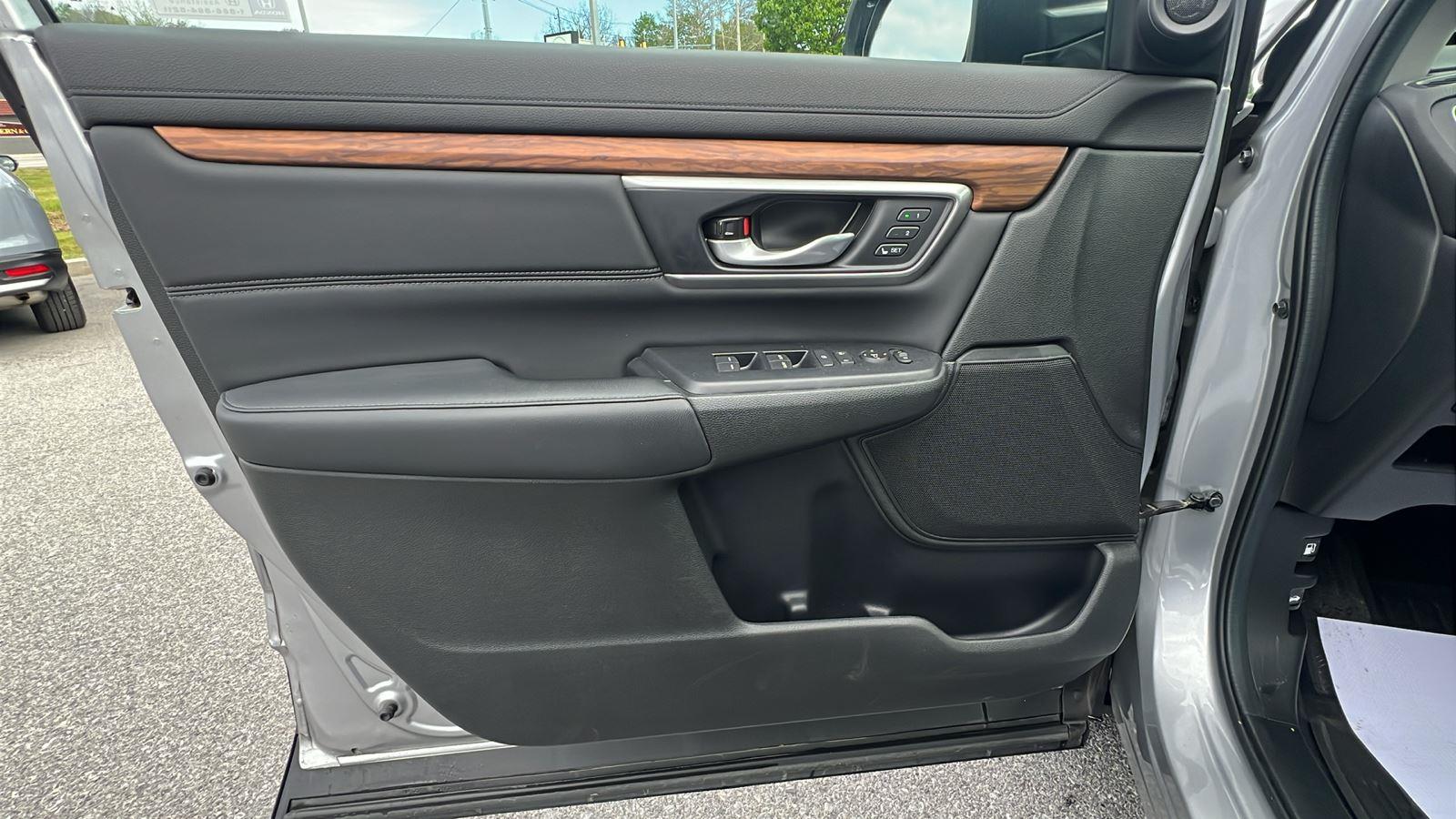 2022 Honda CR-V EX-L at Altoona Honda