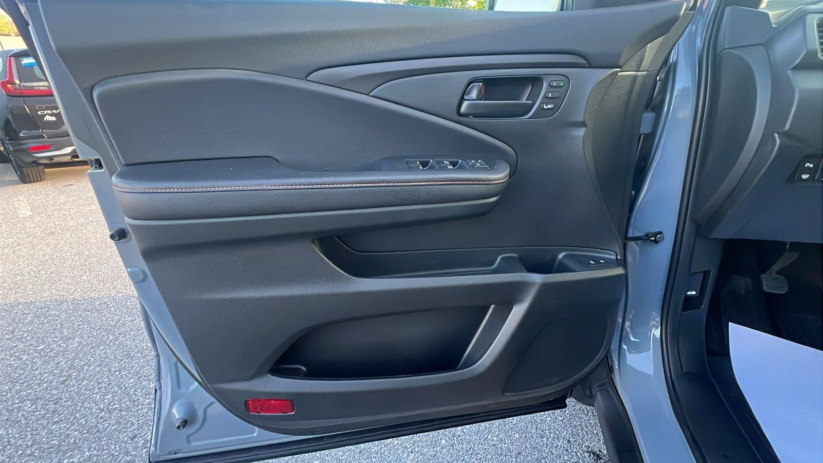 2024 Honda Passport TrailSport at Bud's Auto Sales