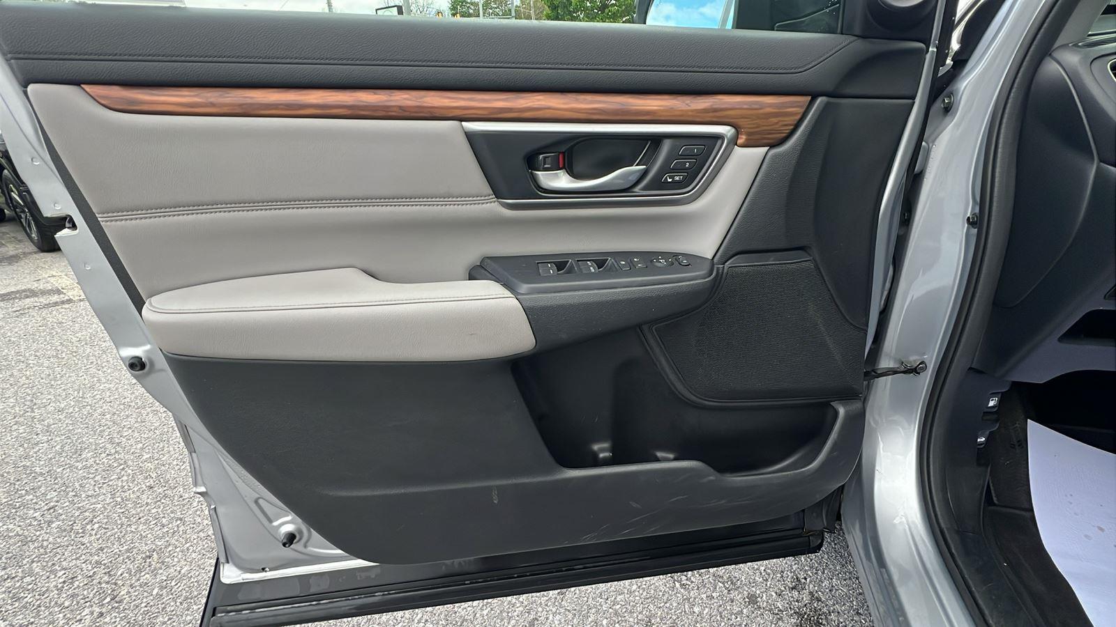 2022 Honda CR-V EX-L at Altoona Honda