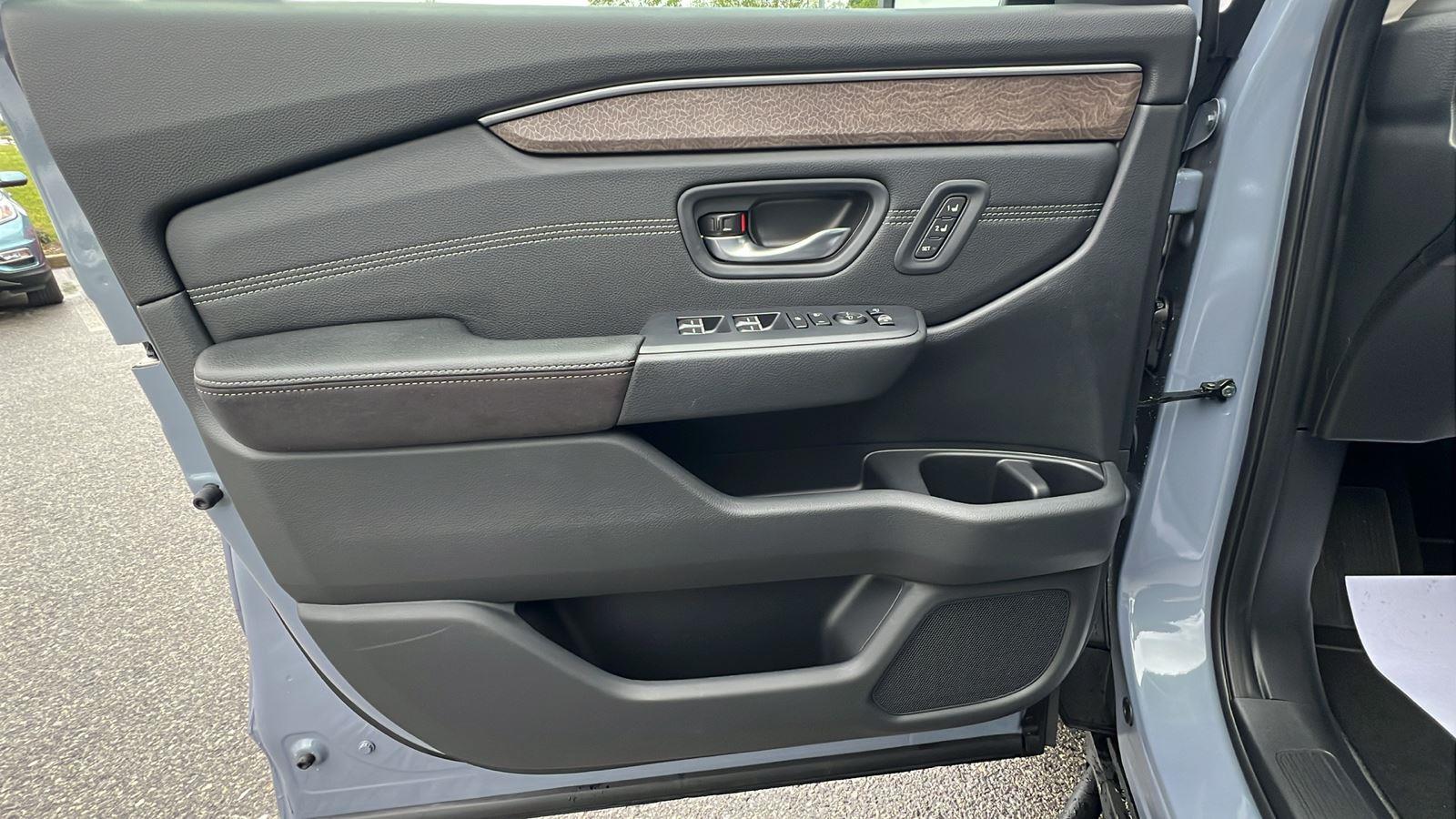 2026 Honda Pilot Elite at Honda North