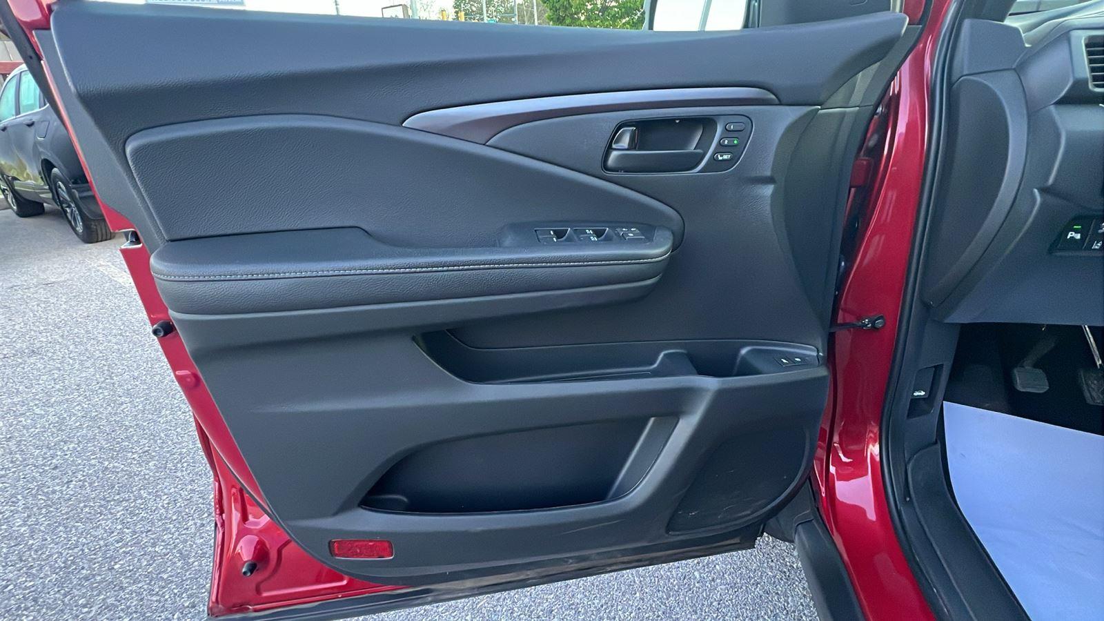 2023 Honda Passport EX-L at Bud's Auto Sales