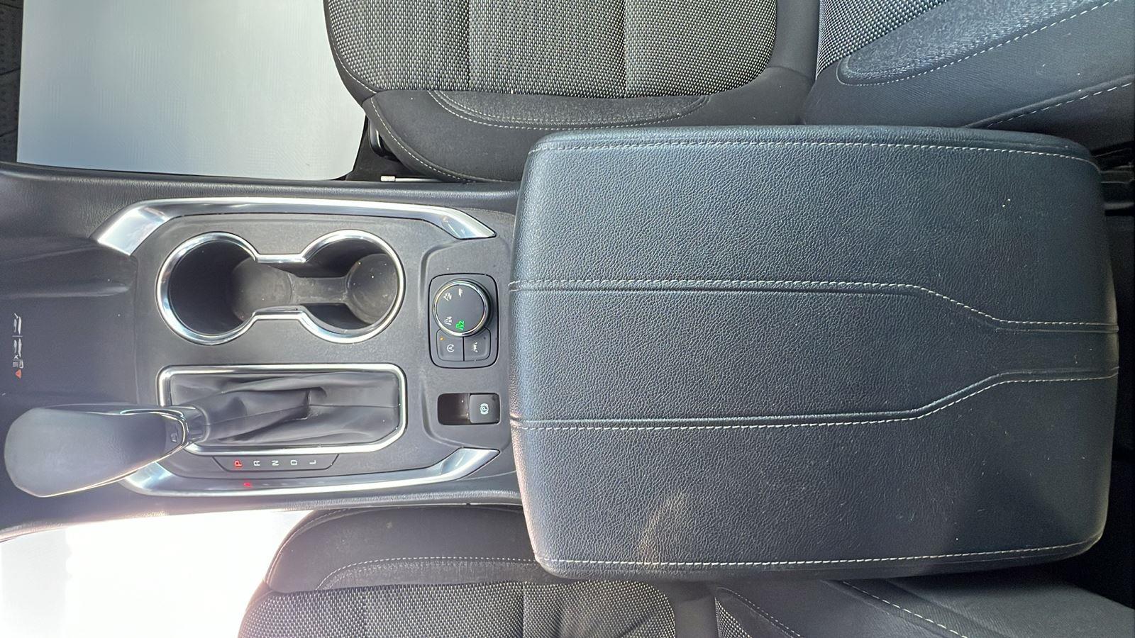 2023 Chevrolet Traverse LT Cloth at Chevrolet & GMC Titusville
