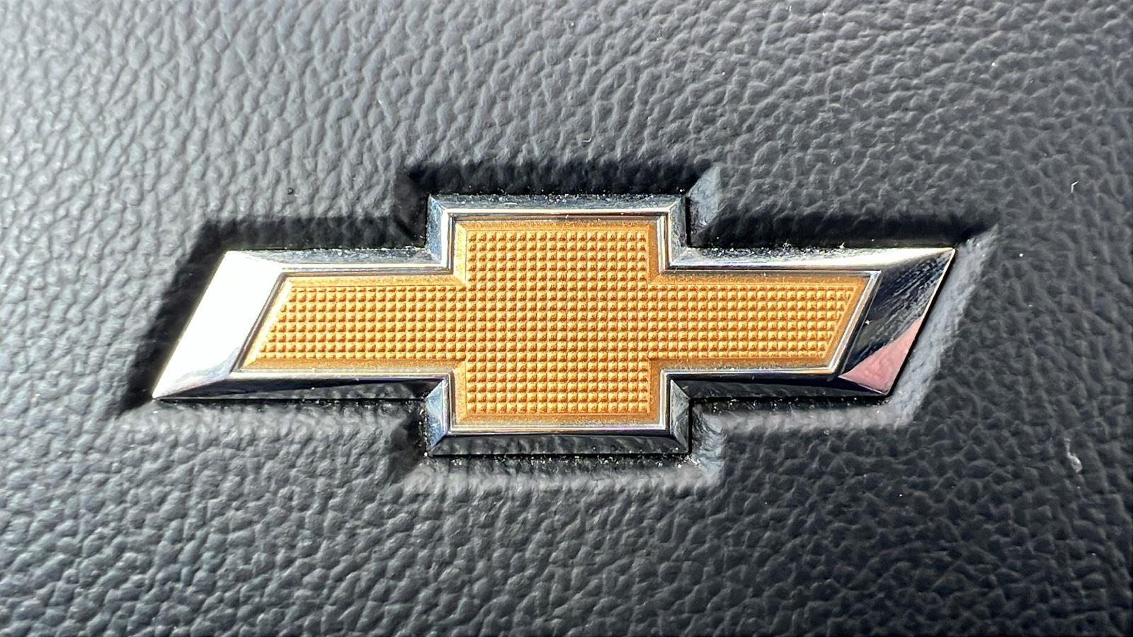 2023 Chevrolet Traverse LT Cloth at Chevrolet & GMC Titusville