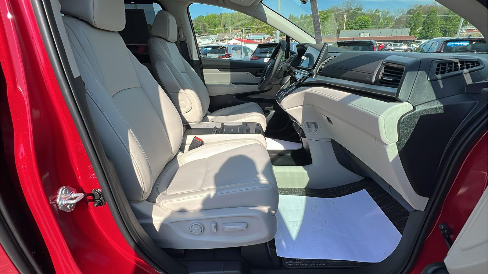 2026 Honda Odyssey EX-L at Altoona Honda