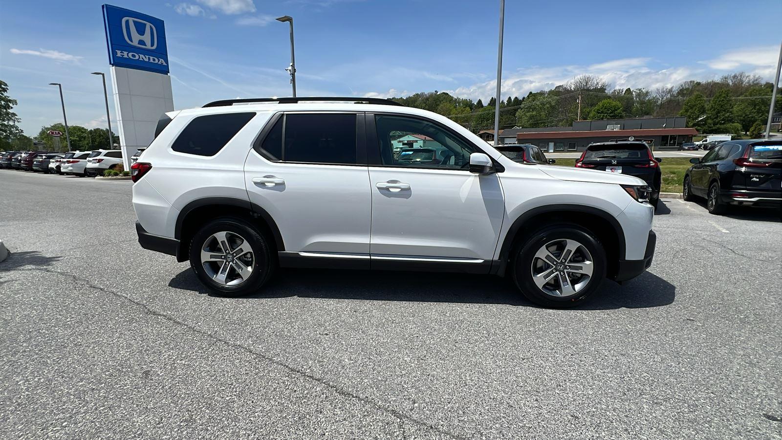 2026 Honda Pilot EX-L at Altoona Honda