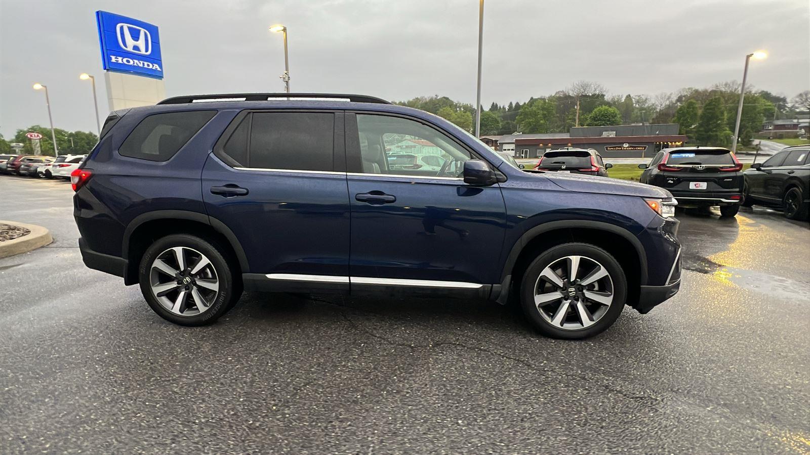 2023 Honda Pilot Touring at Altoona Honda