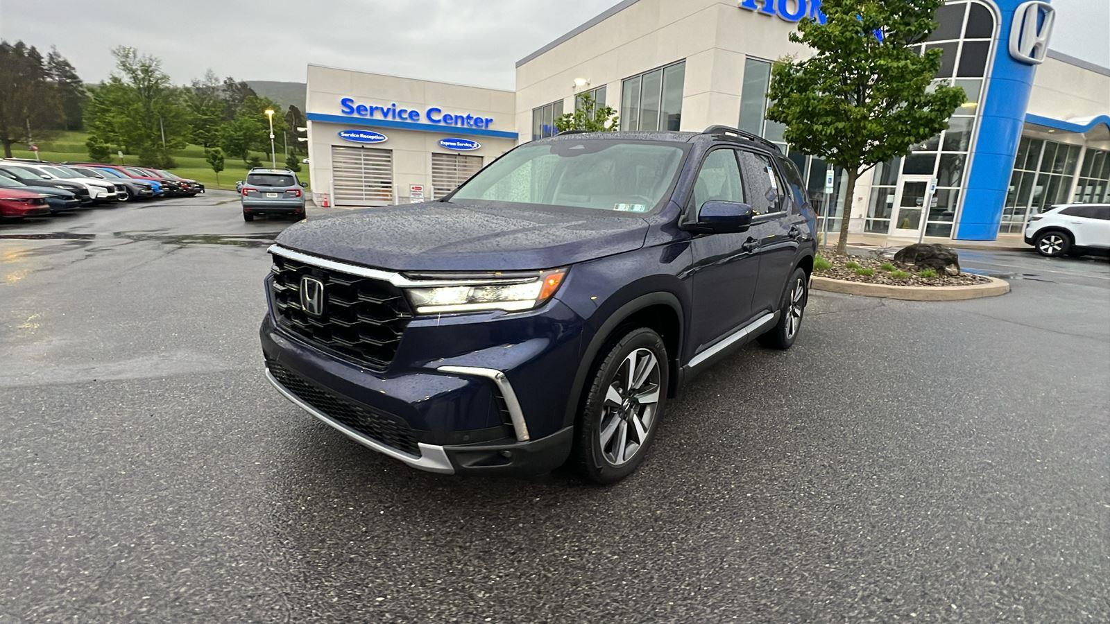2023 Honda Pilot Touring at Altoona Honda