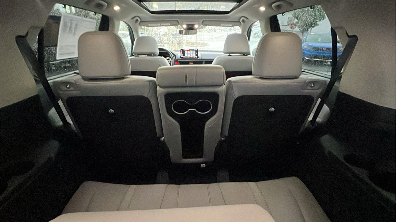 2023 Honda Pilot Touring at Altoona Honda
