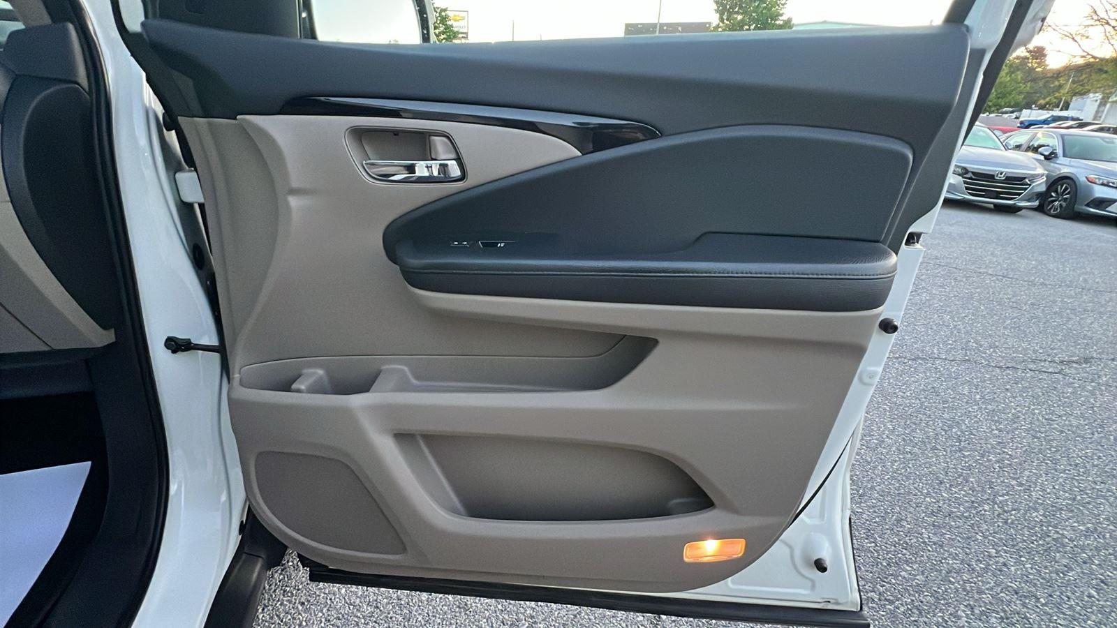 2019 Honda Pilot Touring at Nick Chevrolet