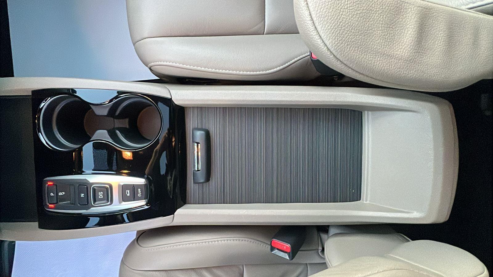 2019 Honda Pilot Touring at Nick Chevrolet