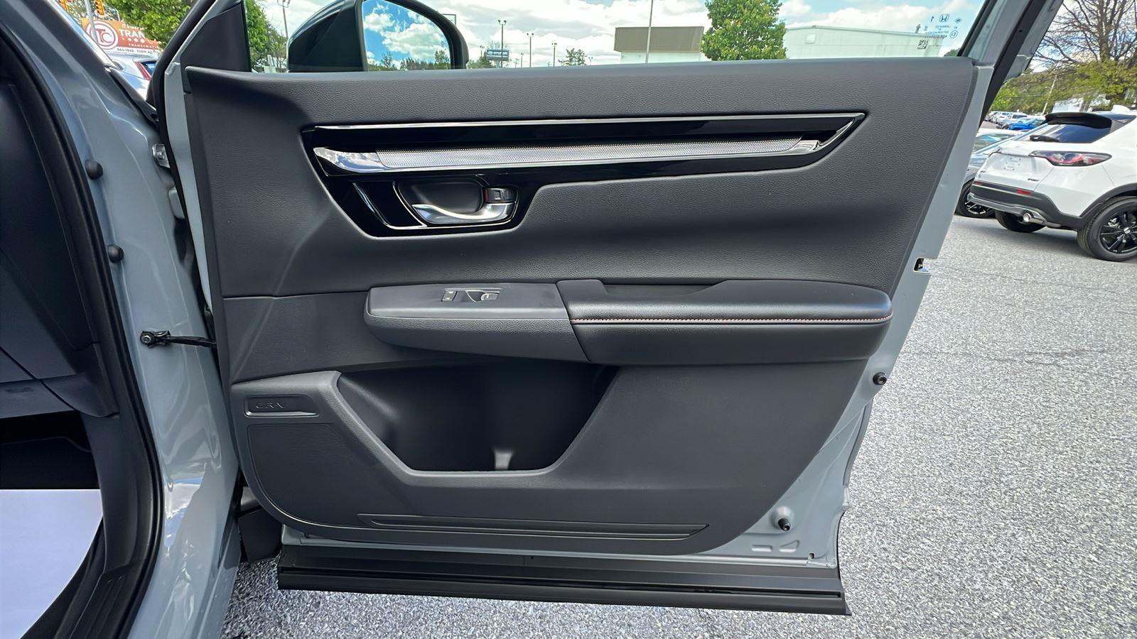 2026 Honda CR-V Hybrid Sport Touring at Honda North