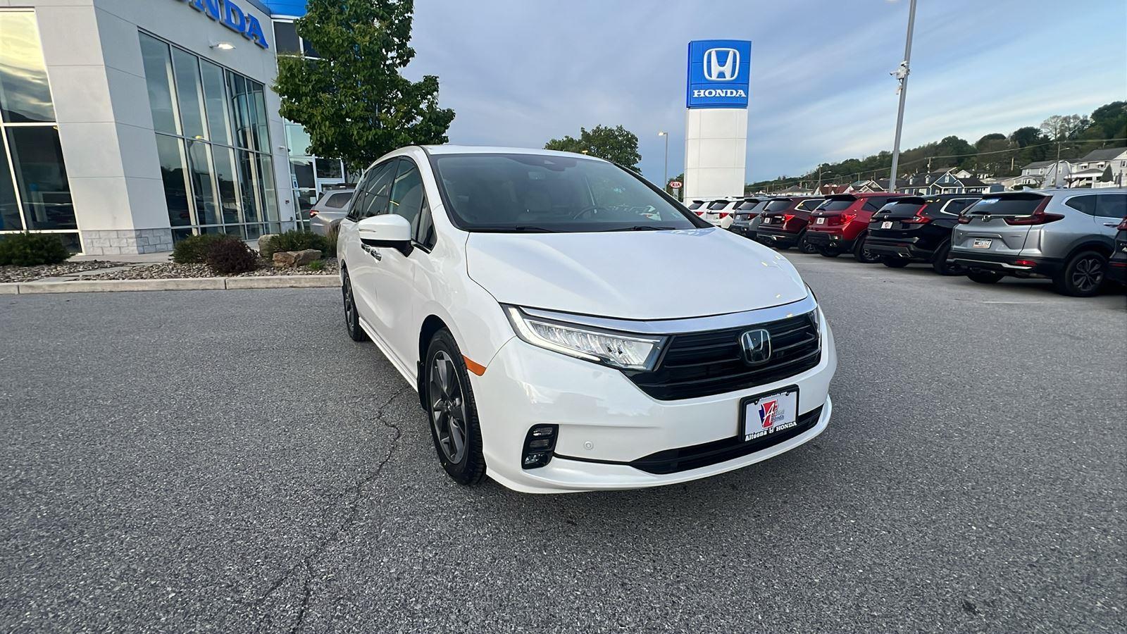 2023 Honda Odyssey Elite at Three Rivers CJD