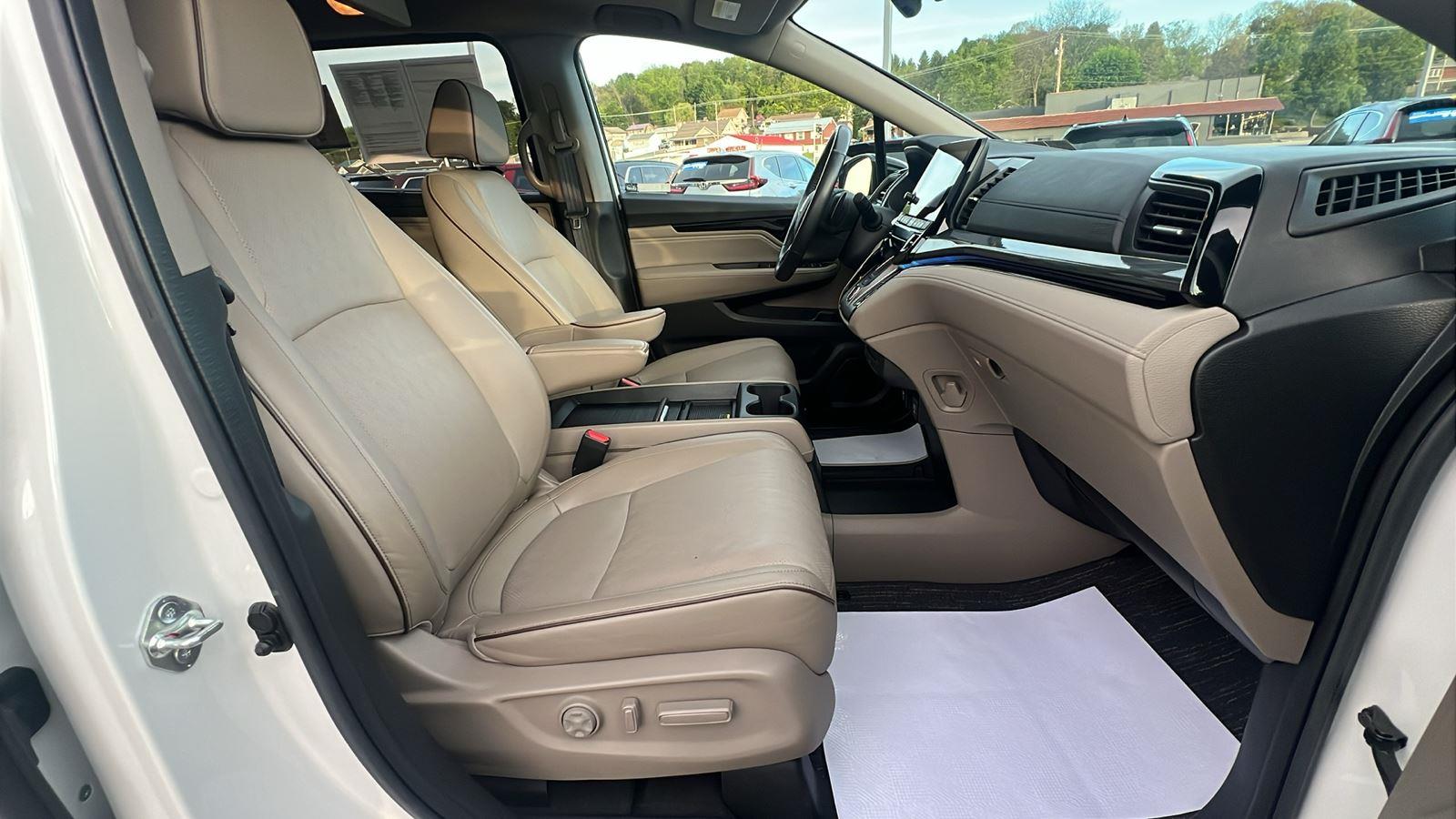 2023 Honda Odyssey Elite at Three Rivers CJD