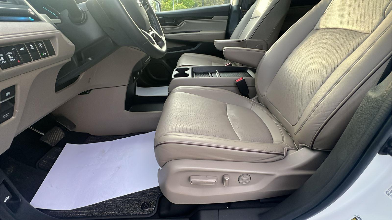 2023 Honda Odyssey Elite at Three Rivers CJD