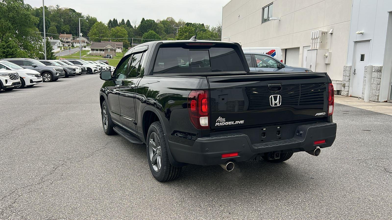 2023 Honda Ridgeline RTL-E at Solomon Chevrolet