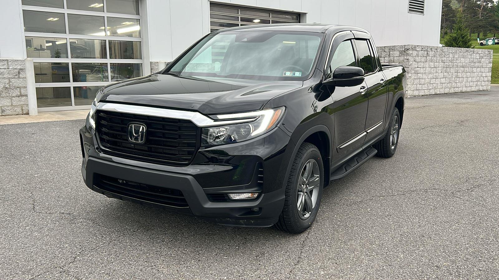 2023 Honda Ridgeline RTL-E at Solomon Chevrolet